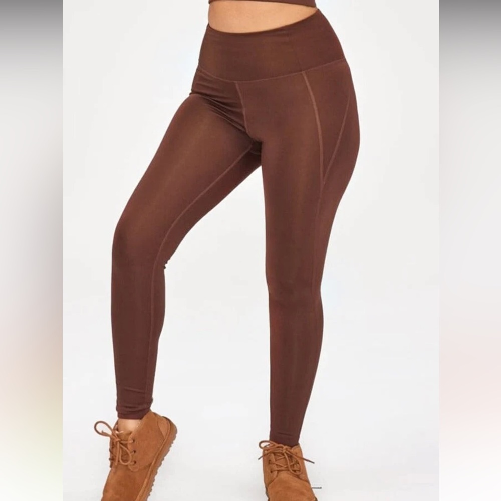 girlfriend collective compressive high rise legging earth 23 3/4” size medium